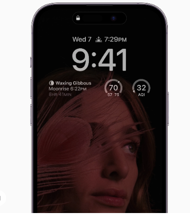 蘋(píng)果iPhone14Pro全天候顯示功能實(shí)測(cè)，支持地圖導(dǎo)航等功能